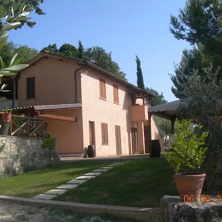 Фермерский дом Azienda Agrituristica Il Moraiolo Фолиньо
